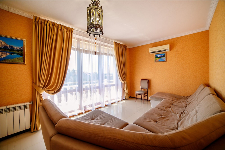 Others 2, Hotel Versal, Gelendzhik gorsovet