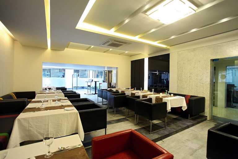 Food & Drinks 4, D'more Dhaka Hotel & Resort, Dhaka