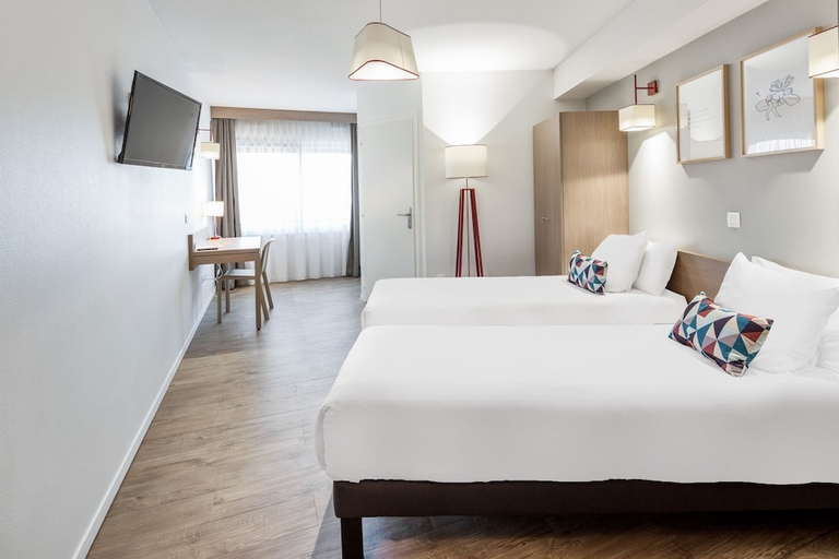 Bedroom 2, Appart'City Confort Mulhouse, Haut-Rhin