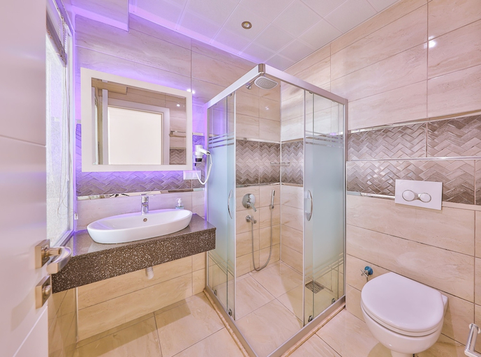 Bathroom 5, Hamarat Hotel, Kaş