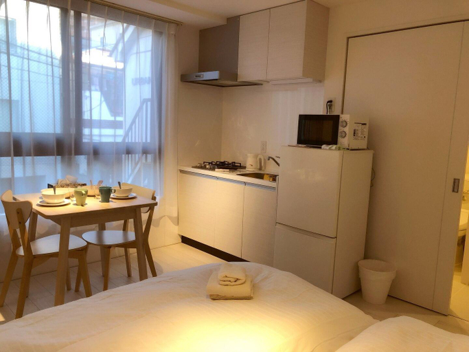 Others 4, Shibuya Apartments, Shibuya
