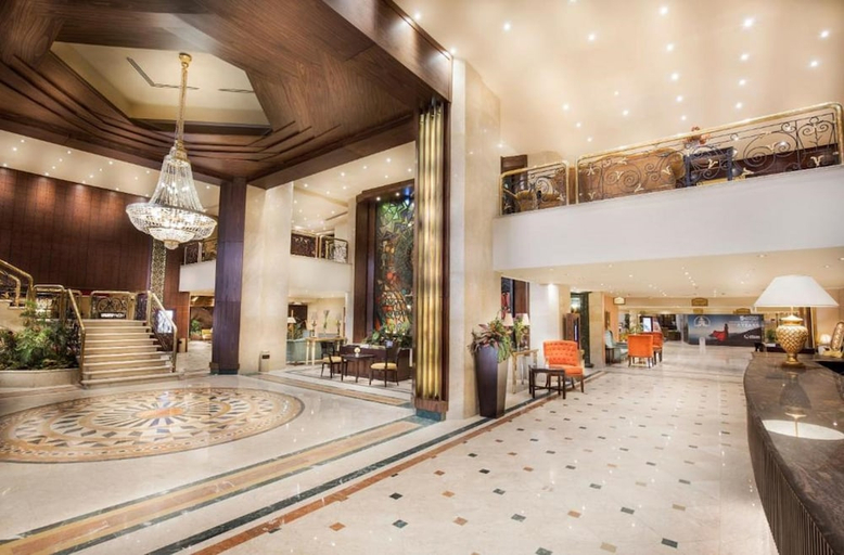 Public Area, Pyramisa Suites Hotel Cairo, Ad-Duqi
