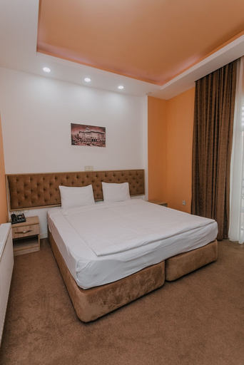 Bedroom 2, Hotel Madinah, Baku