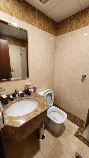 Bathroom 5, ABRAJ ALMISK HOTEL, Makkah