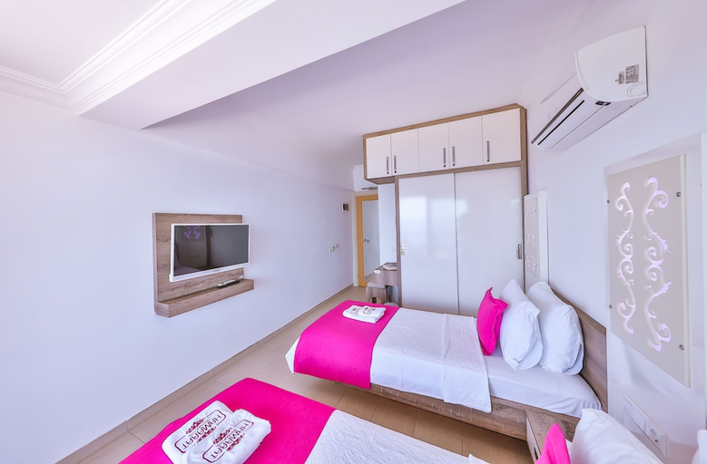 Bedroom 3, Hamarat Hotel, Kaş