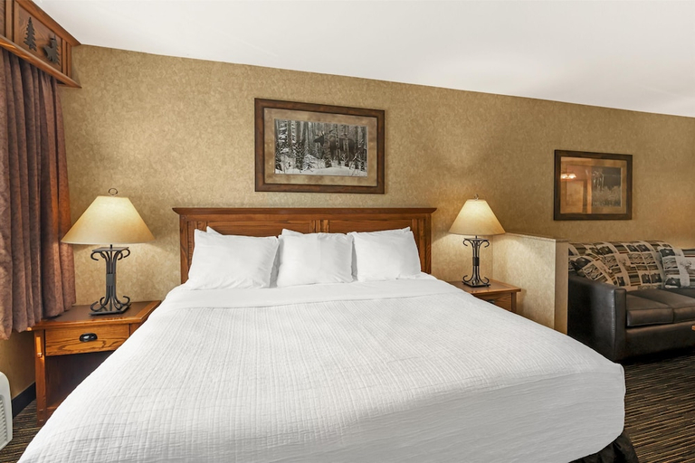 Bedroom 3, Best Western Plus Kelly Inn & Suites, Cass