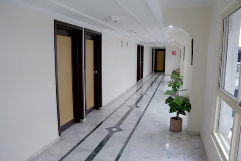 Others 5, Alpha Vadodara Gujarat, Vadodara