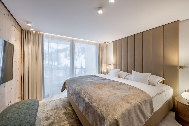 Bedroom 3, Relais & Châteaux Chasa Montana, Inn