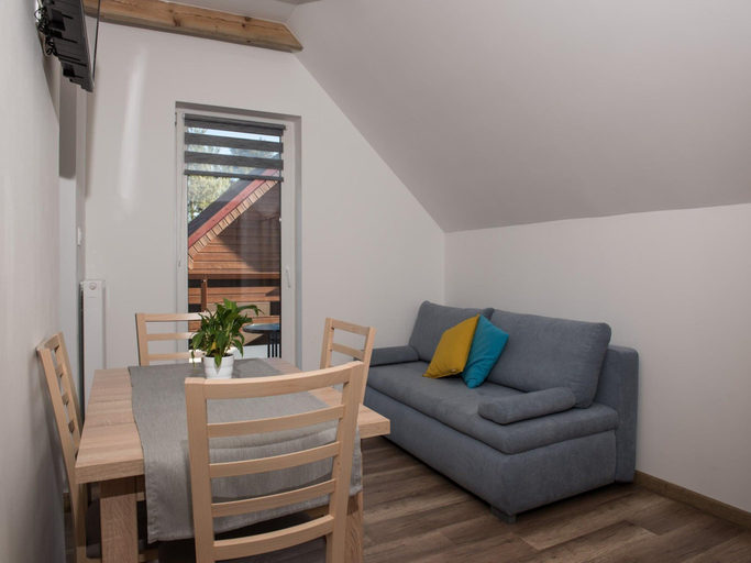 5, Comfortable, convenient apartment, pool included, Sławno