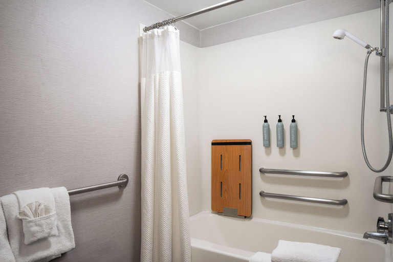 Bathroom 4, Courtyard by Marriott Hartford Cromwell, Middlesex