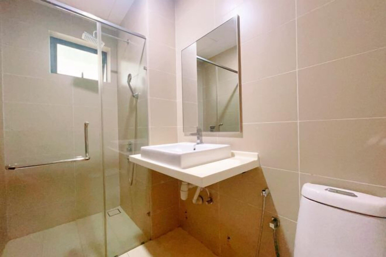 Room 4, GYDEN STAYCATION #Green Haven near Senibong&Regency, Johor Bahru