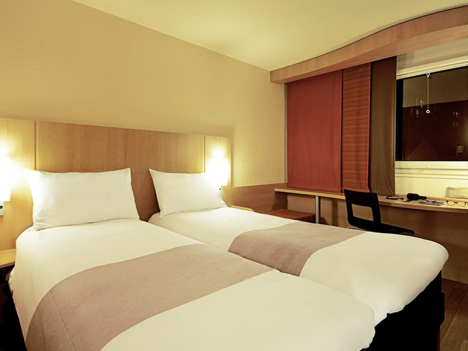 Bedroom 3, ibis Douala, Wouri