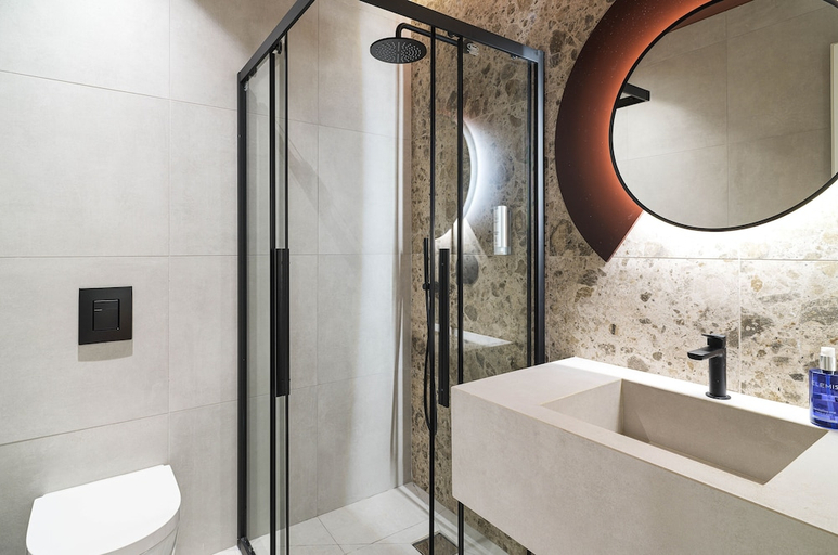 Bathroom 3, Alinea Diono Historic Center
