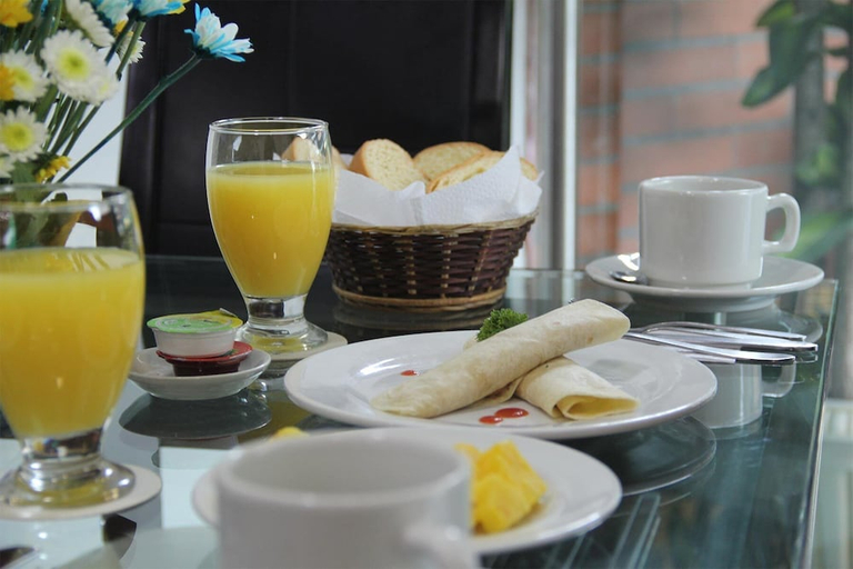 Food & Drinks 5, Hotel Santafe Real, Santafé de Bogotá