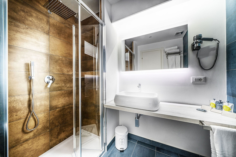 Bathroom 2, Suite Blue Style, Rome