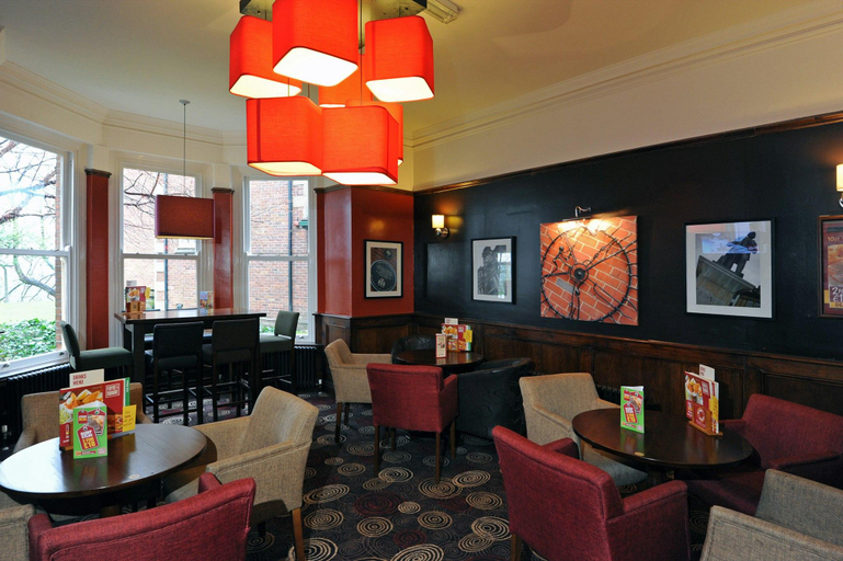 Food & Drinks 5, Premier Inn Stockport Central, Stockport