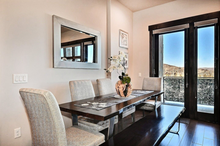 Dining 4, Park City Ski Resort Gems - Stunning Vacation Lodging, Summit