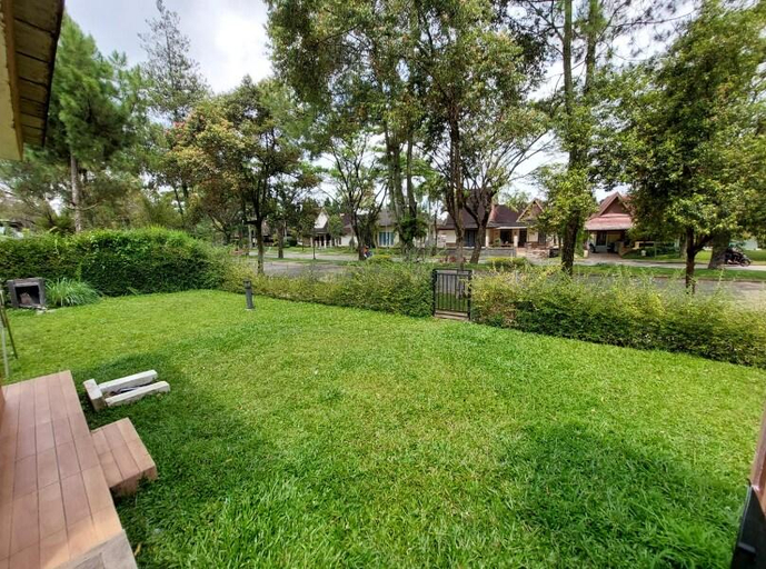 Others 5, Cikujang Villas, Cianjur