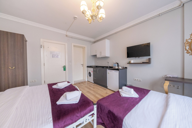 Private kitchen, Frame Luxury Apartments, Beyoğlu