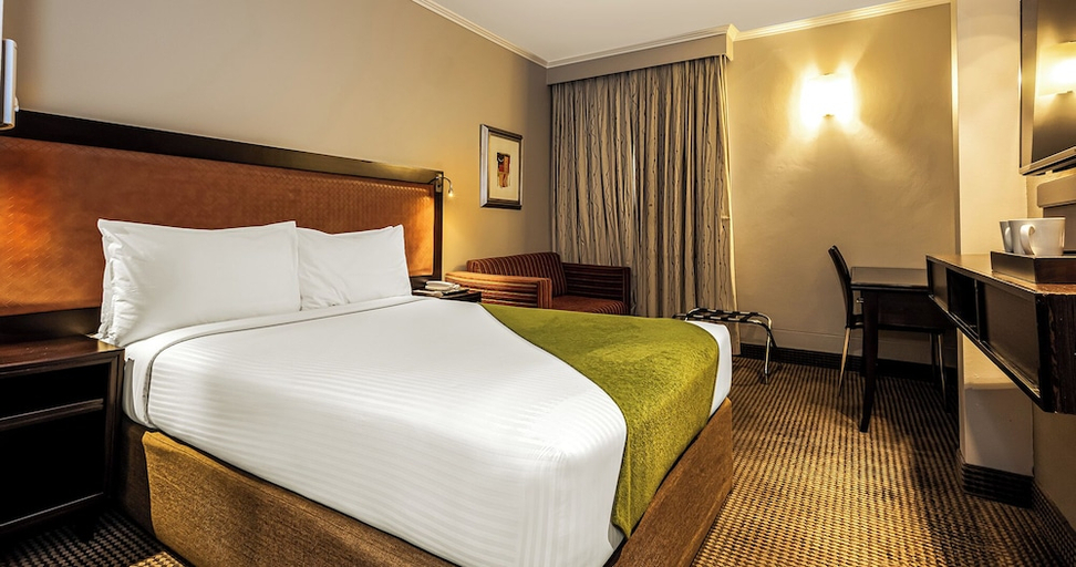 Bedroom 3, The RidgePoint Hotel, Nkangala