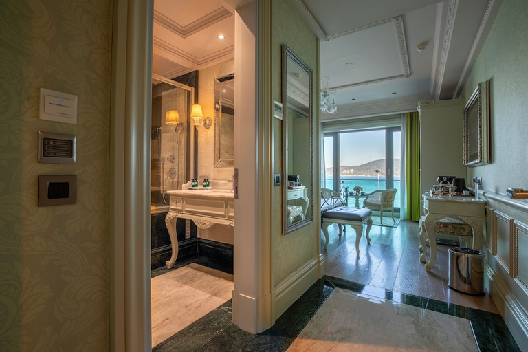 Bathroom 4, MFB Tarabya Hotel, Sarıyer