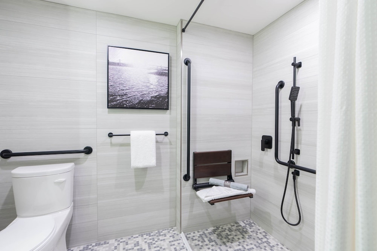 Bathroom 4, Sandman Signature Dartmouth Hotel & Suites, Halifax