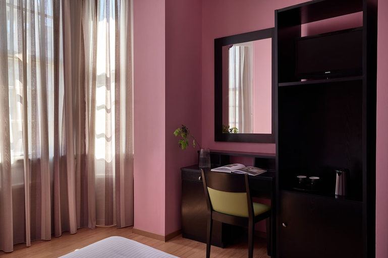 Bedroom 3, Delphi Art Hotel, Attica