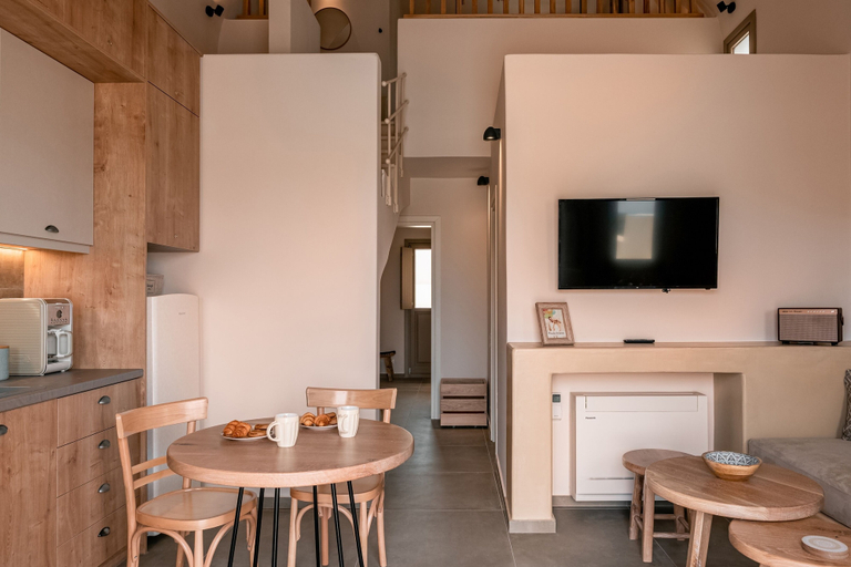 Living area 3, Santorini - Villa - Sleeps 5 - Pool - Parking, South Aegean