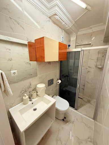 Bathroom, Haliç Konaklama Turizim, Beyoğlu