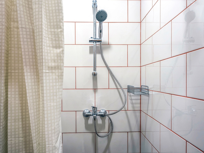Bathroom 3, Friends on Bankovsky - Hostel, Sankt-Peterburg gorsovet