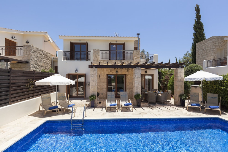 Sport & Beauty 2, Aphrodite Hills Rentals – Junior Villas