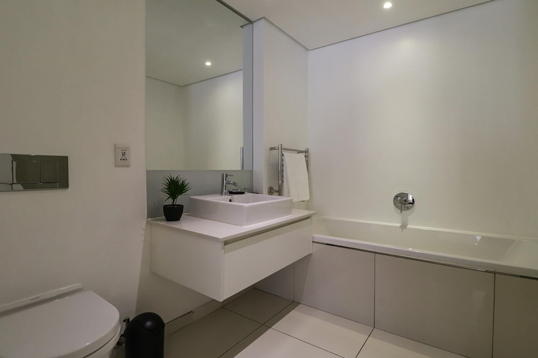 Bathroom 4, The Capital Mirage Apartment 704, City of Cape Town
