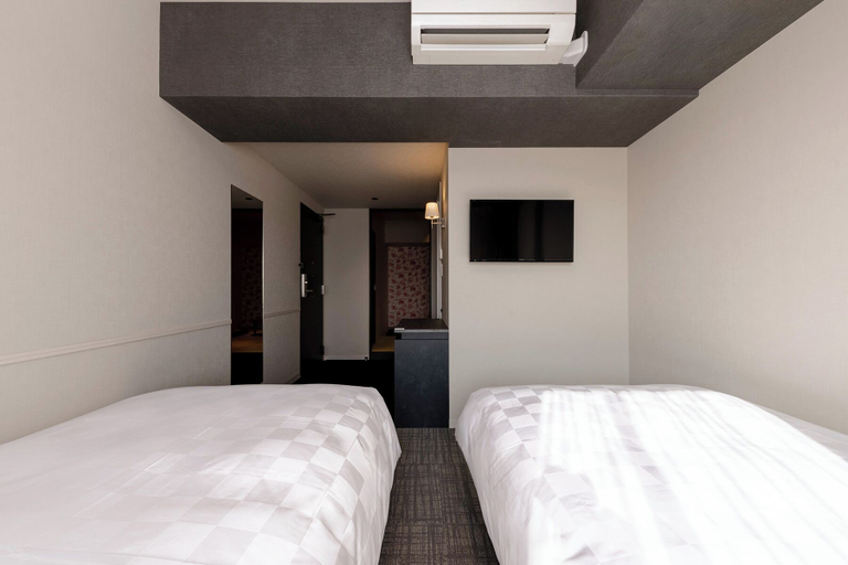 Bedroom 4, The OneFive Osaka Shinsekai, Osaka