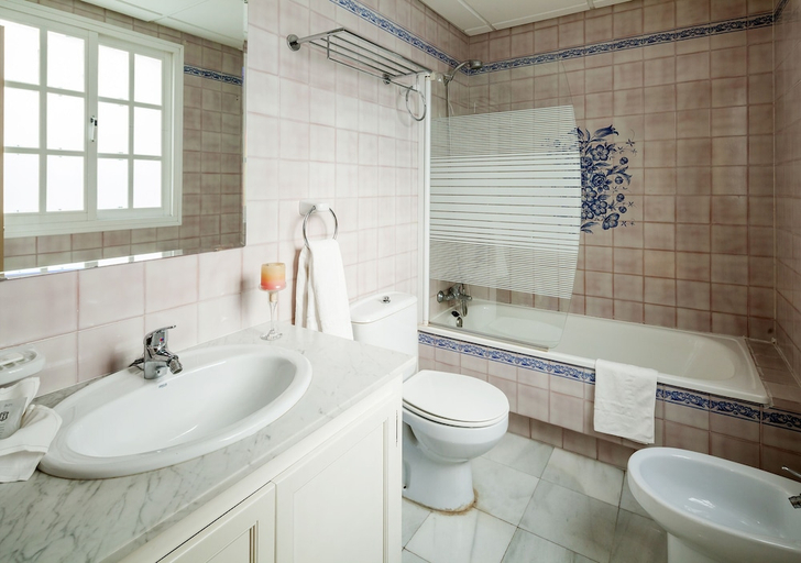 Bathroom 4, Hotel Platería, Sevilla