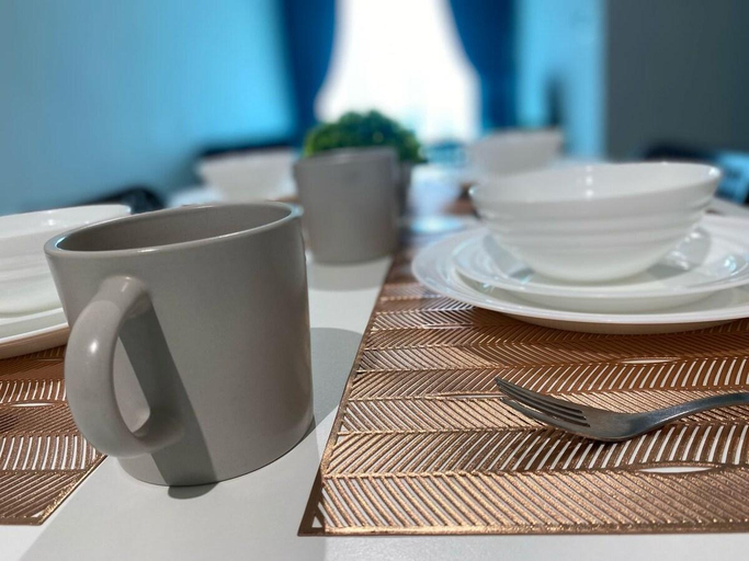 Food & Drinks 5, New Metropol Serviced Apartment Bandar Perda, Seberang Perai Tengah