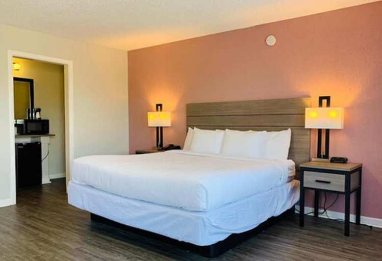 Bedroom 2, Econo Lodge Inn & Suites Abilene East District, Taylor
