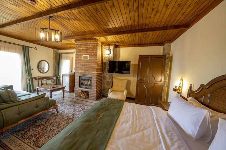 Bedroom 2, Foleya Mountain Resort, Tonya
