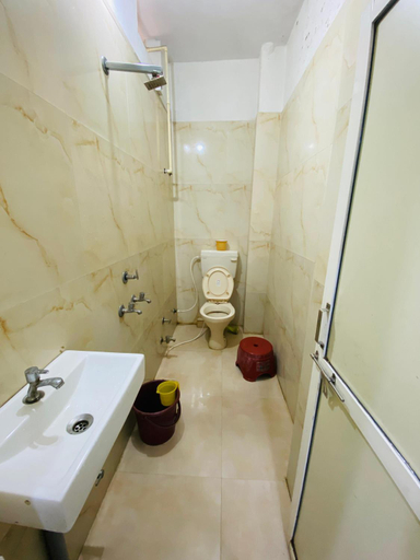 Bathroom 3, HOTEL SHREE RAM VLJAY , Ujjain