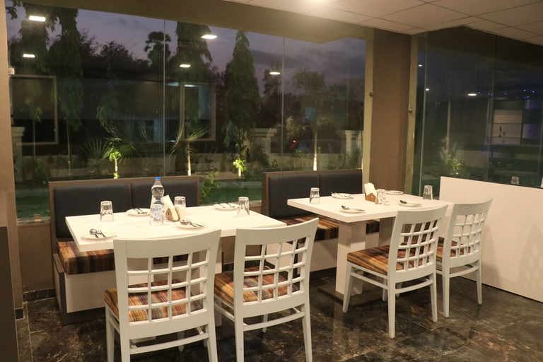 Food & Drinks 5, Nest Beacon Resort Daman, Daman