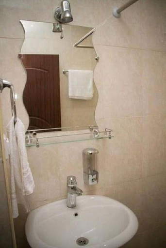 Bathroom 3, Comfort House Hotel, Yerevan