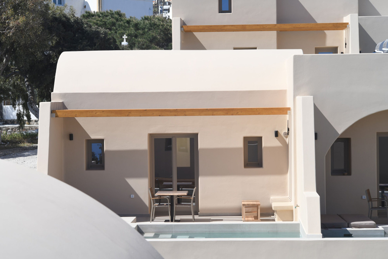 Property grounds, Santorini - Villa - Sleeps 2 - Pool - Parking, South Aegean