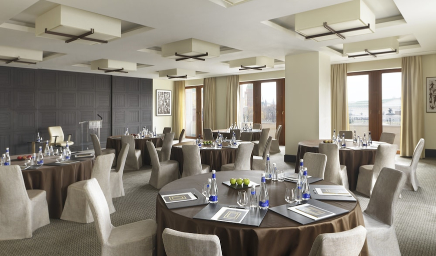 Food & Drinks 5, Four Seasons Hotel Moscow, Central