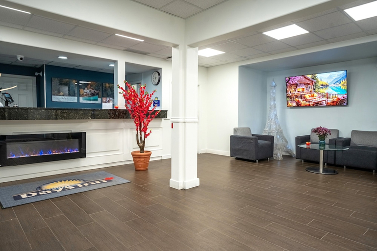 Public Area 2, Days Inn By Wyndham Kamloops Bc, Thompson-Nicola