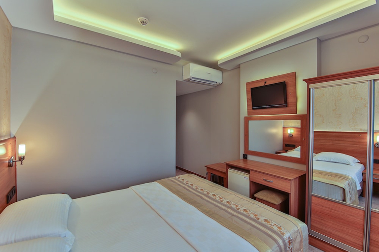 Bedroom 3, Seymen Hotel, Amasra
