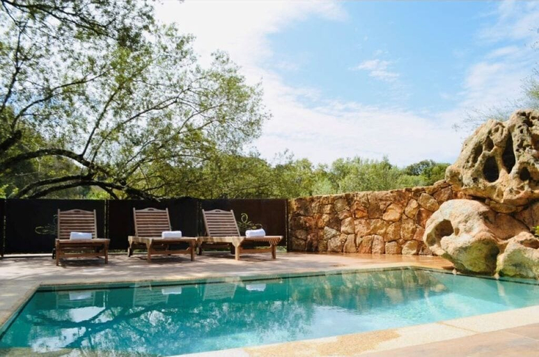 Pool, Domaine Santu Matteu, Corse-du-Sud