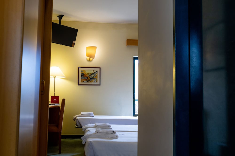 Bathroom 4, Flag Hotel Guimaraes Fafe, Fafe