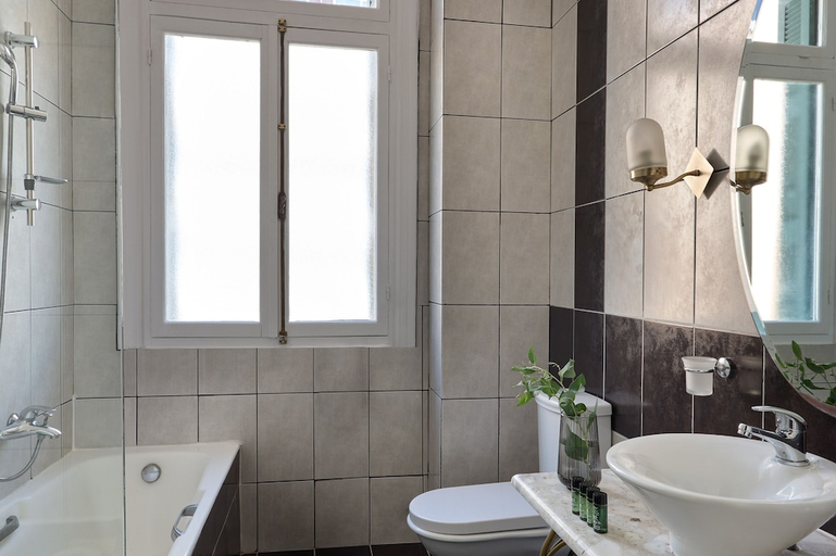 Bathroom 4, Delphi Art Hotel, Attica