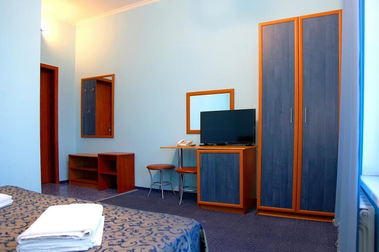 Bedroom 2, Rus Hotel, Sochi gorsovet