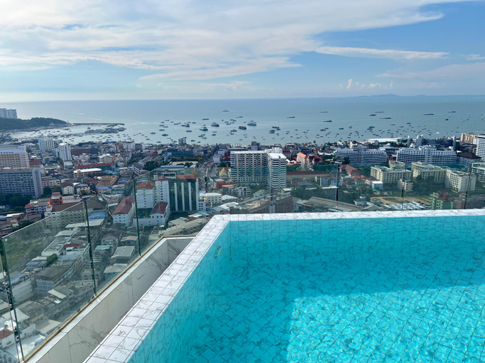 4, Bigg Villa at Walking Street, Pattaya