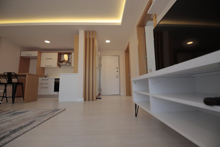 Others 4, Lilyum Hotel, Merkez